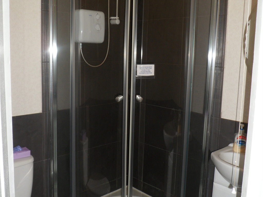 Double En-Suite (room only) Clarin Guest House